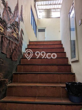 Rumah Kost untuk Dijual di Blimbing dengan 15 KT, 15 KM, Luas 400m2 Rumah Kost untuk Dijual di Blimbing dengan 15 KT, 15 KM, Luas 400m2