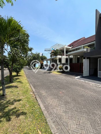 Rumah Mewah LB 500m2 Siap Pakai Desain Elegan di Araya, Malang Rumah Mewah LB 500m2 Siap Pakai Desain Elegan di Araya, Malang