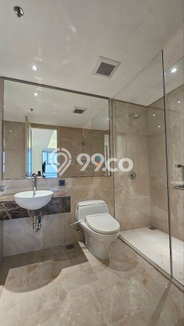 Hunian Apartemen High-Class untuk Dijual di Surabaya dengan 3 BR & 2 Kamar Mandi Hunian Apartemen High-Class untuk Dijual di Surabaya dengan 3 BR & 2 Kamar Mandi
