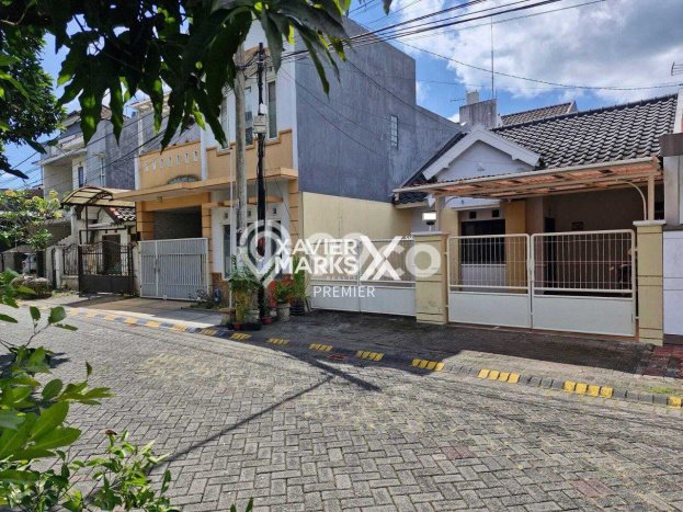 Dijual Rumah Strategis Bagus Punya 3 KT di Blimbing Malang SHM Dijual Rumah Strategis Bagus Punya 3 KT di Blimbing Malang SHM