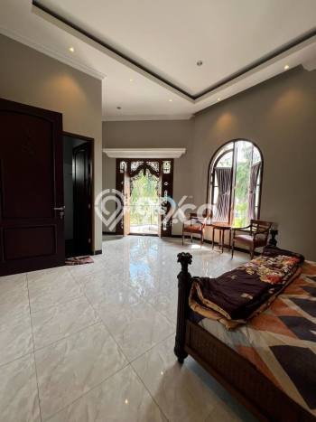 Rumah Elit LB 2300m2 Siap Huni Desain Elegan di Araya, Malang Rumah Elit LB 2300m2 Siap Huni Desain Elegan di Araya, Malang