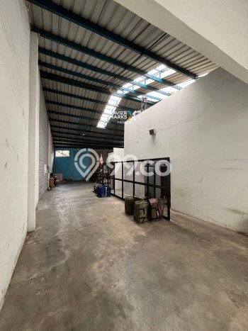 Unit Ruko Dijual di Kepanjen Malang Luas Tanah 436m2, Luas Bangunan 400m2 Unit Ruko Dijual di Kepanjen Malang Luas Tanah 436m2, Luas Bangunan 400m2