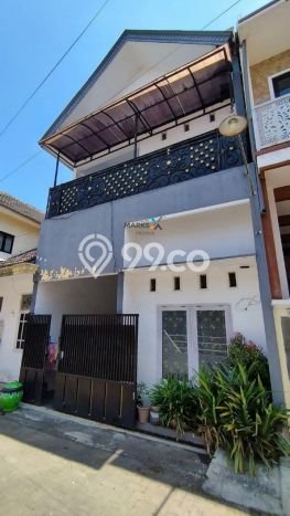 For Sale Rumah 13 Kamar Lokasi Ideal Nyaman dan Strategis di Pakis For Sale Rumah 13 Kamar Lokasi Ideal Nyaman dan Strategis di Pakis