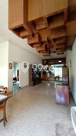 Siap Huni Rumah Mewah 5 Kamar di Klojen Dekat ke Mana Saja Siap Huni Rumah Mewah 5 Kamar di Klojen Dekat ke Mana Saja