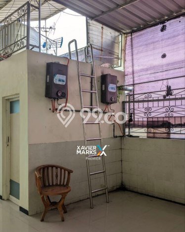 Rumah Kost untuk Dijual di Blimbing dengan 15 KT, 15 KM, Luas 400m2 Rumah Kost untuk Dijual di Blimbing dengan 15 KT, 15 KM, Luas 400m2
