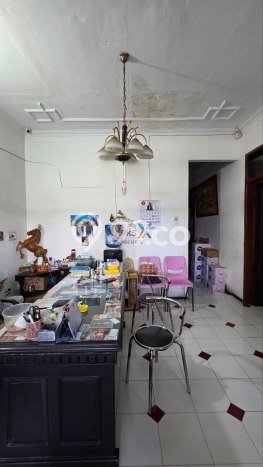 Rumah Elit LB 250m2 Siap Huni Desain Elegan di Tidar, Malang Rumah Elit LB 250m2 Siap Huni Desain Elegan di Tidar, Malang