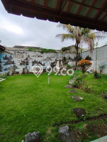Rumah Lokasi Strategis di , Malang, Luas 435m2m² LB 220m2m² Rumah Lokasi Strategis di , Malang, Luas 435m2m² LB 220m2m²