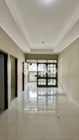 Dijual Cepat Rumah Bagus Siap Huni LB 80m2 di Blimbing, Malang Dijual Cepat Rumah Bagus Siap Huni LB 80m2 di Blimbing, Malang