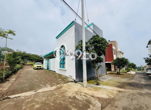 Vila Strategis Kawasan , Area 71m2m², Akses ke Malang, Malang Vila Strategis Kawasan , Area 71m2m², Akses ke Malang, Malang