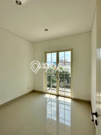HUNIAN BERKELAS! Rumah Exclusive Kedungkandang, Malang, Luas Tanah 247m2m² Luas Bangunan 200m2m² HUNIAN BERKELAS! Rumah Exclusive Kedungkandang, Malang, Luas Tanah 247m2m² Luas Bangunan 200m2m²