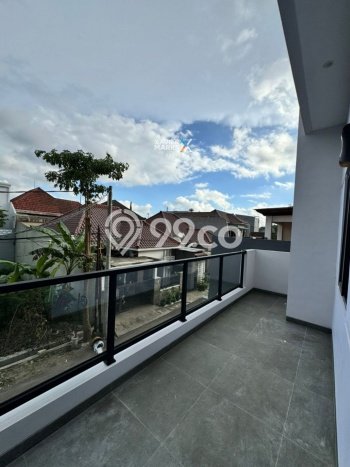 Rumah Kost Dijual di Lowokwaru, Malang, Spesifikasi 14 KT, 15 KM, 305m2 Rumah Kost Dijual di Lowokwaru, Malang, Spesifikasi 14 KT, 15 KM, 305m2