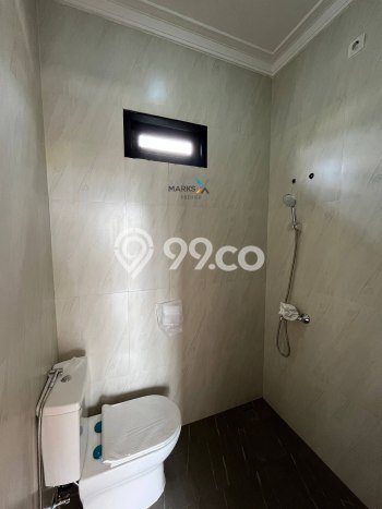 For Sale Rumah 4 Kamar Lokasi Strategis Bagus dan Strategis di Lowokwaru For Sale Rumah 4 Kamar Lokasi Strategis Bagus dan Strategis di Lowokwaru