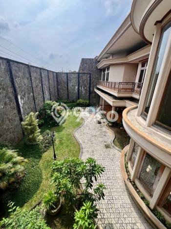 Hunian Eksklusif Dijual LT 1050m2 di Klojen, Malang Hunian Eksklusif Dijual LT 1050m2 di Klojen, Malang