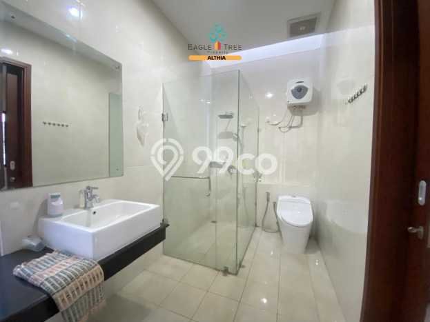 Disewakan Hunian Konsep Modern di BSD Tangerang Selatan dengan 4 Kamar Disewakan Hunian Konsep Modern di BSD Tangerang Selatan dengan 4 Kamar