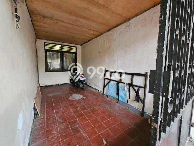Jual Rumah Strategis Bagus Punya 4 KT di Larangan Tangerang SHM Jual Rumah Strategis Bagus Punya 4 KT di Larangan Tangerang SHM