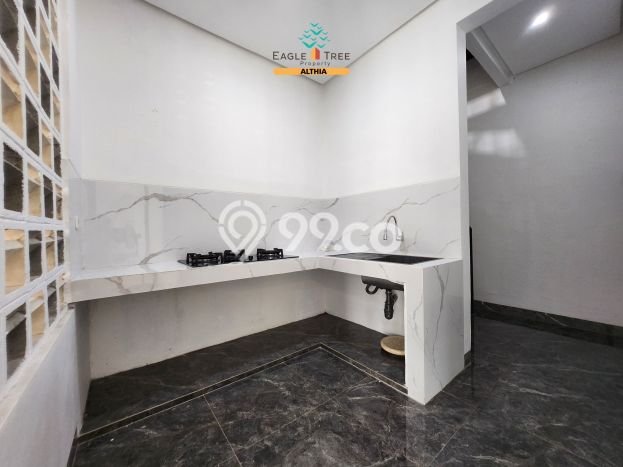 Dijual Rumah Luas Megah Dengan View Eksklusif di Sektor 9-Bintaro, Tangerang Selatan Dijual Rumah Luas Megah Dengan View Eksklusif di Sektor 9-Bintaro, Tangerang Selatan