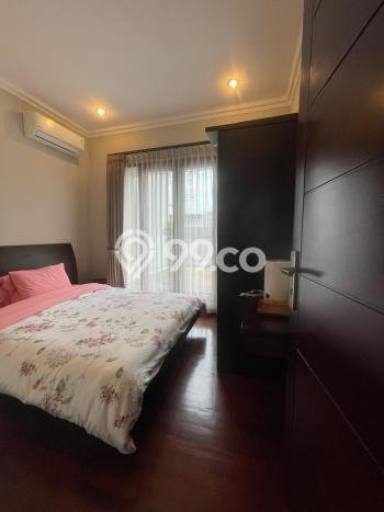 Jarang Ada! Rumah Sewa 4 Kamar Bagus Siap Huni Veteran Jarang Ada! Rumah Sewa 4 Kamar Bagus Siap Huni Veteran