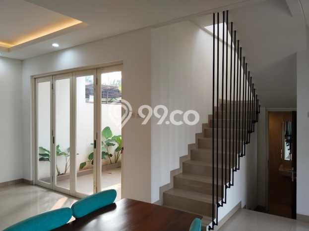 Disewakan! Rumah 3 Kamar Tidur &
3 Kamar Mandi di Bintaro, Tangerang Selatan Disewakan! Rumah 3 Kamar Tidur &
3 Kamar Mandi di Bintaro, Tangerang Selatan