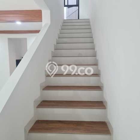 Dijual Rumah Luas Elegan Dengan View Cantik di Parigi, Tangerang Dijual Rumah Luas Elegan Dengan View Cantik di Parigi, Tangerang