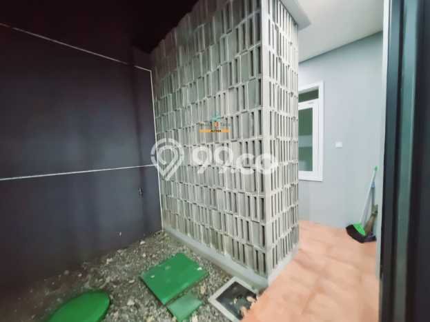 Ready to Use! Luxury House LT 87m2 Desain Elegan di Bintaro Ready to Use! Luxury House LT 87m2 Desain Elegan di Bintaro