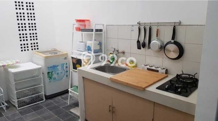 Dijual Rumah 2 Kamar Lokasi Strategis Nyaman dan Strategis di BSD Dijual Rumah 2 Kamar Lokasi Strategis Nyaman dan Strategis di BSD