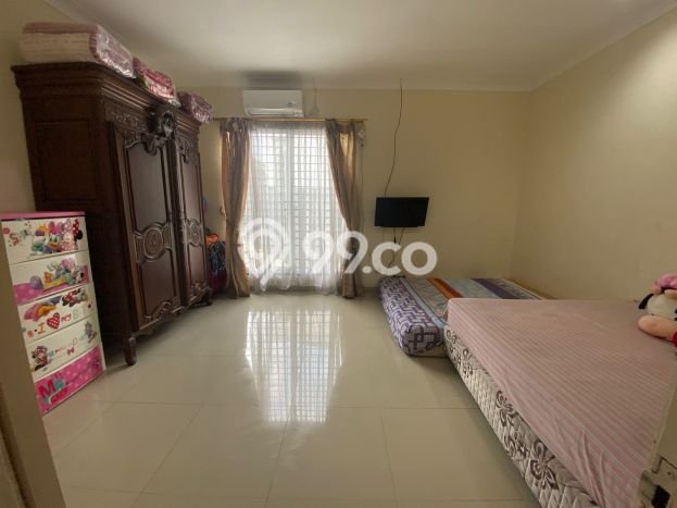 Dijual Rumah Premium dengan Fasilitas Sekitar Komplit di BSD, Tangerang Selatan Dijual Rumah Premium dengan Fasilitas Sekitar Komplit di BSD, Tangerang Selatan