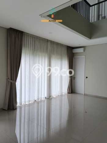 Disewakan! Rumah 4 Kamar Tidur &
3 Kamar Mandi di Bintaro, Tangerang Selatan Disewakan! Rumah 4 Kamar Tidur &
3 Kamar Mandi di Bintaro, Tangerang Selatan