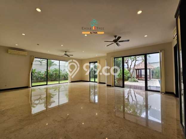 Rumah Eksklusif Siap Huni LT 685m2 di Cilandak, Jakarta Selatan Rumah Eksklusif Siap Huni LT 685m2 di Cilandak, Jakarta Selatan