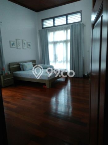 Rumah Elit Modern Siap Huni di Bintaro Tangerang Selatan Rumah Elit Modern Siap Huni di Bintaro Tangerang Selatan