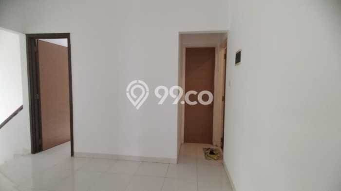 Disewakan! Rumah 3 Kamar Tidur &
3 Kamar Mandi di Sektor 9-Bintaro, Tangerang Selatan Disewakan! Rumah 3 Kamar Tidur &
3 Kamar Mandi di Sektor 9-Bintaro, Tangerang Selatan