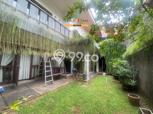 For Sale! Luxury House LT 350m2 Desain Modern di BSD For Sale! Luxury House LT 350m2 Desain Modern di BSD