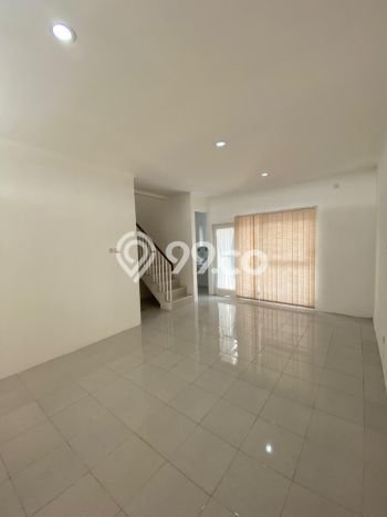 Rumah Modern Cantik 2 KT Siap Huni di BSD Rumah Modern Cantik 2 KT Siap Huni di BSD
