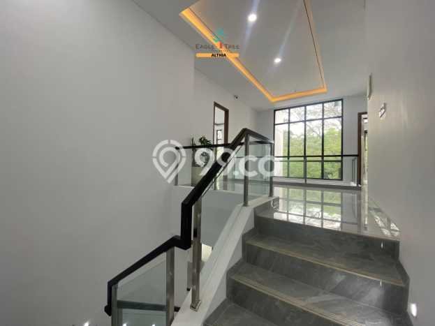 Best Deal Hunian Premium Ideal dan Luas di BSD, Tangerang Selatan Best Deal Hunian Premium Ideal dan Luas di BSD, Tangerang Selatan