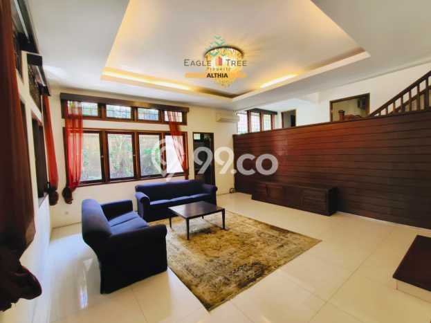 For Sale! Luxury House LT 1117m2 Desain Elegan di Kemang For Sale! Luxury House LT 1117m2 Desain Elegan di Kemang