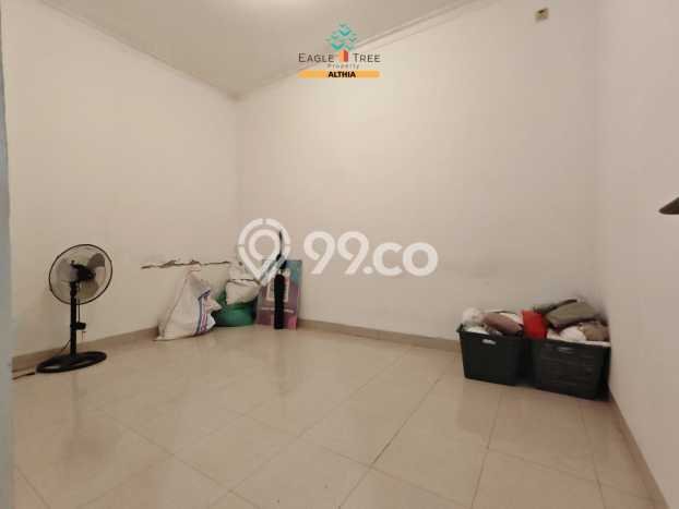 Jual Rumah Strategis Bagus Punya 2 KT di BSD Tangerang Selatan SHM Jual Rumah Strategis Bagus Punya 2 KT di BSD Tangerang Selatan SHM