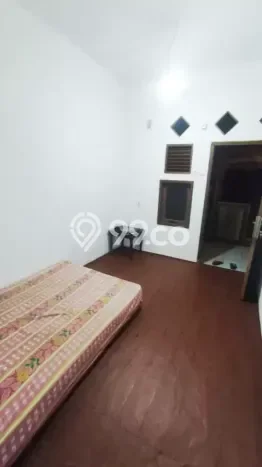 Kost Strategis Disewakan di Kebon Jeruk, Jakarta Barat Kondisi Baik Full Furnished Kost Strategis Disewakan di Kebon Jeruk, Jakarta Barat Kondisi Baik Full Furnished