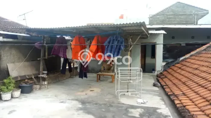 Kost Disewakan di Banjarsari, Surakarta, Lokasi Strategis dan Nyaman Kost Disewakan di Banjarsari, Surakarta, Lokasi Strategis dan Nyaman