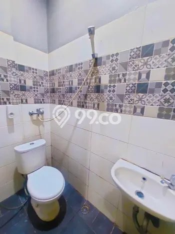 Disewakan Kost Lokasi Beji, Depok Area Strategis Disewakan Kost Lokasi Beji, Depok Area Strategis
