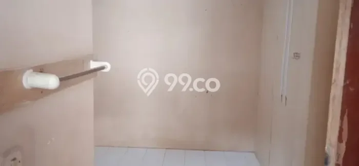 Kost Strategis Disewakan di Kebayoran Lama, Jakarta Selatan Kondisi Baik Full Furnished Kost Strategis Disewakan di Kebayoran Lama, Jakarta Selatan Kondisi Baik Full Furnished