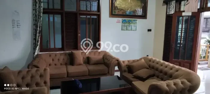 Kost Strategis Disewakan di Jatinegara, Jakarta Timur Kondisi Baik Full Furnished Kost Strategis Disewakan di Jatinegara, Jakarta Timur Kondisi Baik Full Furnished
