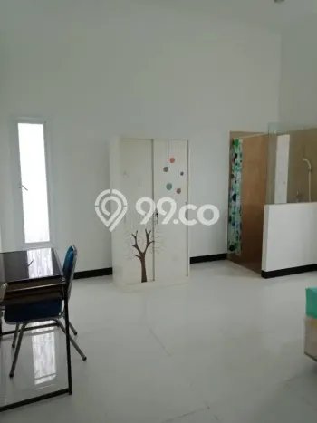 Kost Disewakan di Wonocolo, Surabaya, Lokasi Strategis dan Nyaman Kost Disewakan di Wonocolo, Surabaya, Lokasi Strategis dan Nyaman