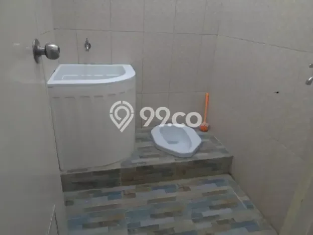 Kos-kosan Strategis Disewakan di Madiun, Madiun Kondisi Baik Full Furnished Kos-kosan Strategis Disewakan di Madiun, Madiun Kondisi Baik Full Furnished