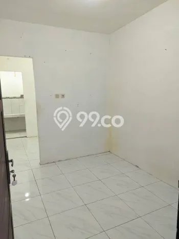 Kos-kosan Strategis Disewakan di Kembangan, Jakarta Barat Kondisi Baik Full Furnished Kos-kosan Strategis Disewakan di Kembangan, Jakarta Barat Kondisi Baik Full Furnished