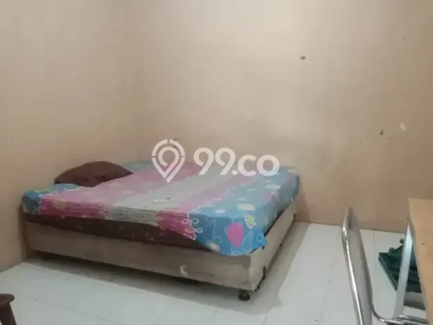 Kost Strategis Disewakan di Kebayoran Lama, Jakarta Selatan Kondisi Baik Full Furnished Kost Strategis Disewakan di Kebayoran Lama, Jakarta Selatan Kondisi Baik Full Furnished