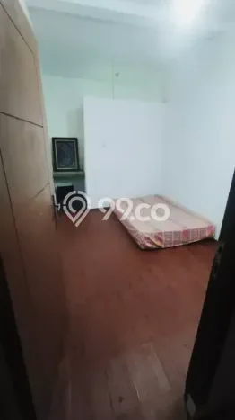 Kost Strategis Disewakan di Kebon Jeruk, Jakarta Barat Kondisi Baik Full Furnished Kost Strategis Disewakan di Kebon Jeruk, Jakarta Barat Kondisi Baik Full Furnished