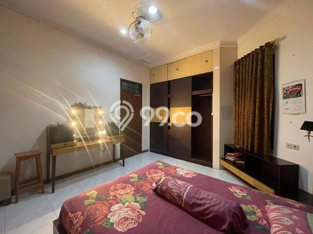 Kost Strategis Disewakan di Tebet, Jakarta Selatan Kondisi Baik Full Furnished Kost Strategis Disewakan di Tebet, Jakarta Selatan Kondisi Baik Full Furnished