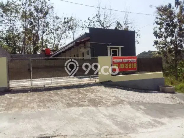 Sewa Kost Lokasi Bagus di Gajah Mungkur, Semarang Full Furnished Sewa Kost Lokasi Bagus di Gajah Mungkur, Semarang Full Furnished