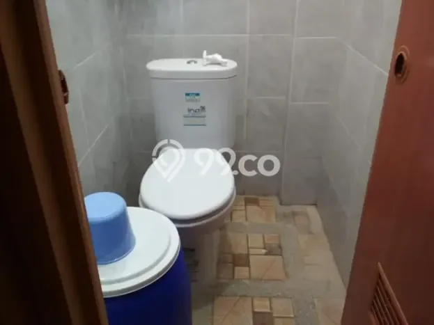 Kos-kosan Strategis Disewakan di Semarang Timur, Semarang Kondisi Baik Full Furnished Kos-kosan Strategis Disewakan di Semarang Timur, Semarang Kondisi Baik Full Furnished