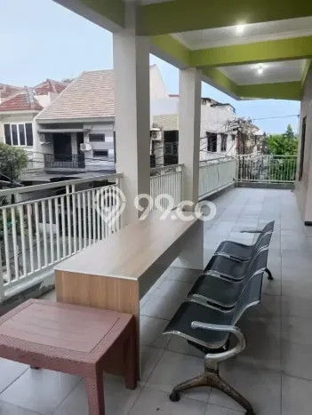 Kost Nyaman Strategis di Tambaksari Full Furnished Kost Nyaman Strategis di Tambaksari Full Furnished