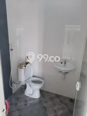 Kost Disewakan di Wonocolo, Surabaya, Lokasi Strategis dan Nyaman Kost Disewakan di Wonocolo, Surabaya, Lokasi Strategis dan Nyaman